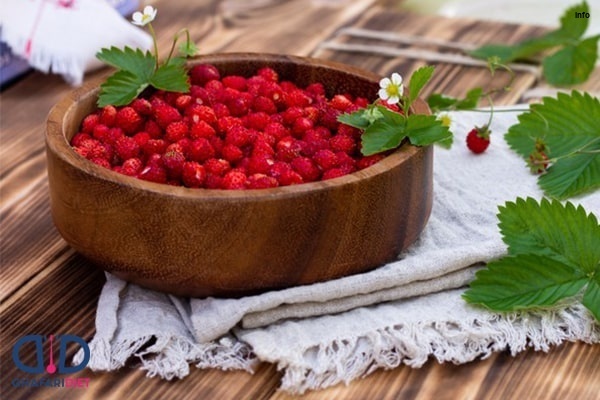 خواص توت فرنگی برای تب_9