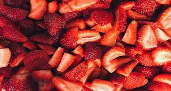 خواص توت فرنگی برای پسردار شدن_4