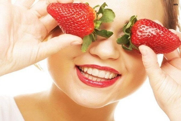 خواص توت فرنگی برای چشم_4
