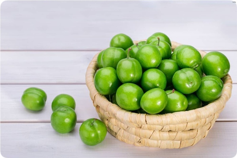 خواص توت فرنگی و گوجه سبز_8