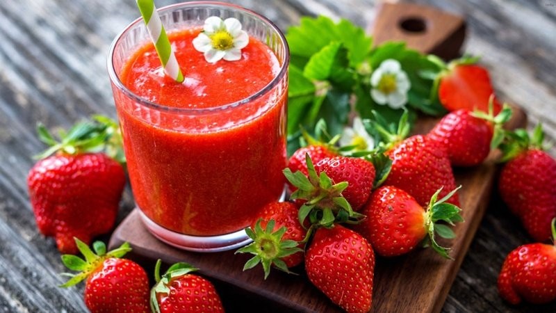 خواص شربت توت فرنگی خانگی_8