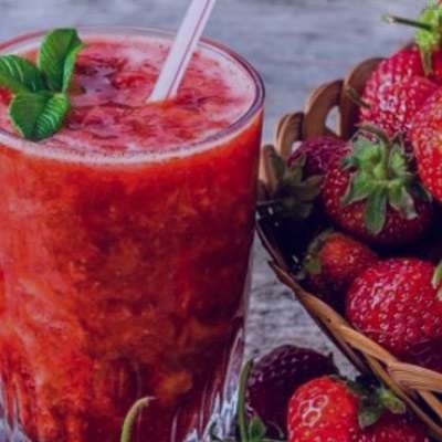 خواص عرق توت فرنگی_6